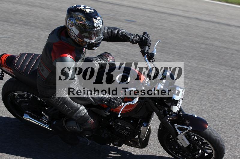 /Archiv-2025/48 25.08.2025 Cornu Master School ADR/gruen-vert/94